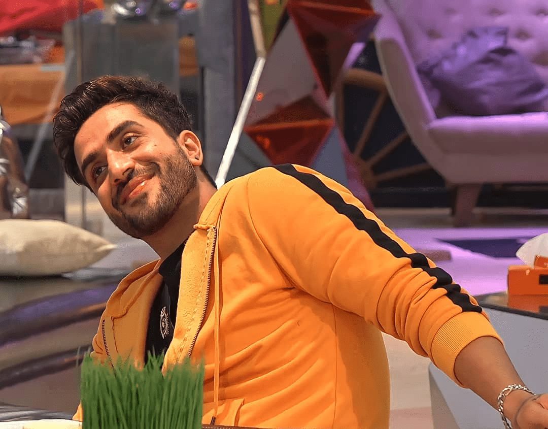 Despite the negative environment in the house, Aly Goni keeps his fun quotient high