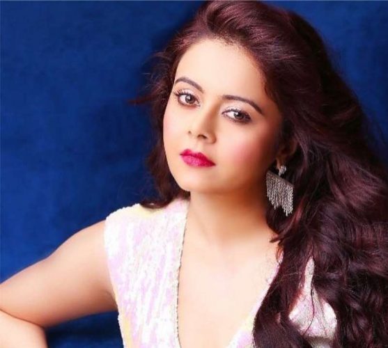 Popular Tv Actress Devoleena Bhattacharjee’s Mother Expresses Her Concern Over The Actress For Losing Her Patience