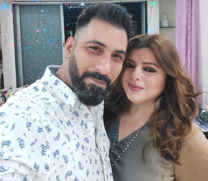 Delnaaz Irani gets the surprise gift from boyfriend Percy Karkaria
