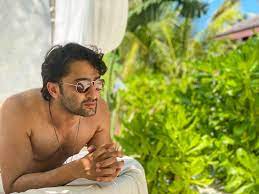 Shaheer Sheikh is a king with a heart of gold