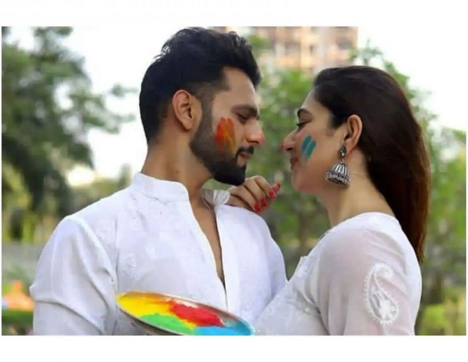 Rahul Vaidya & Disha Parmar: Holi Delights