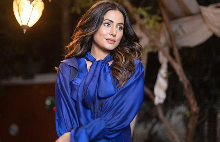 Hina Khan Looks Stunning In A Blue Dress, Check Out The Pictures