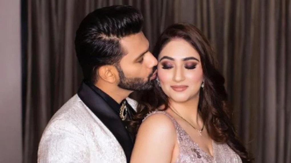 Rahul Vaidya & Disha Parmar’s first dance as married couple goes viral