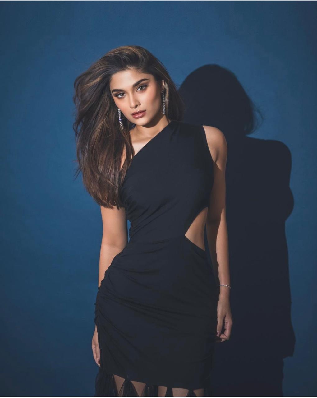 Top 5 All-Time Favourite Looks Of Saiee Manjrekar