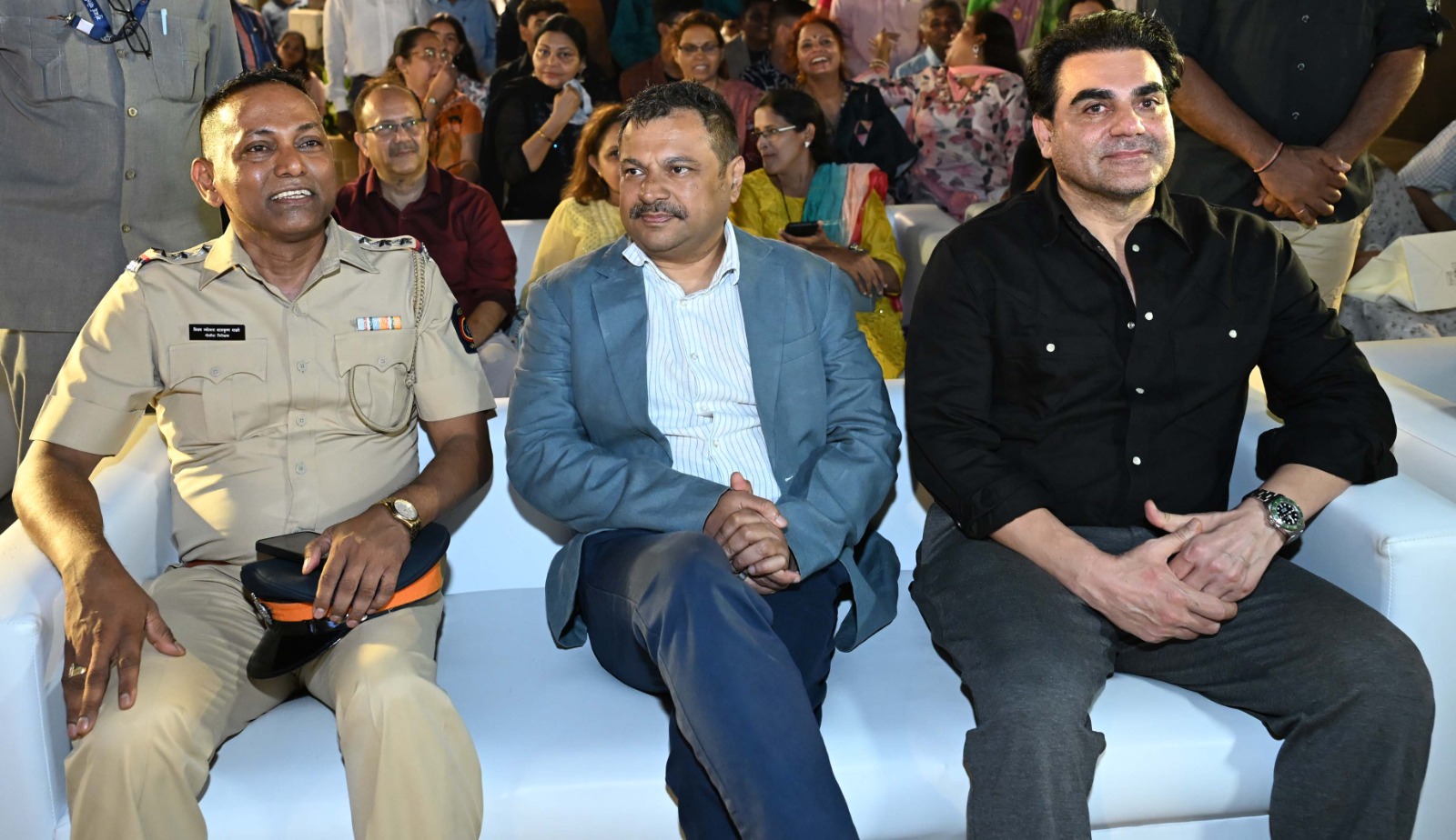 Ronnie Rodrigues Celebrates Police Inspector Vijay Madaye’s Retirement and Birthday; Many Celebrities Attend